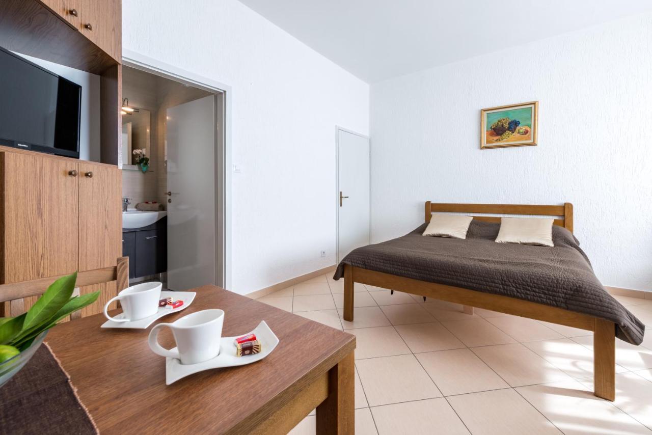Amazing View Apartment Slavica 3 두브로브니크 외부 사진